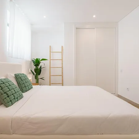 Areia Villa, With Ocean View *