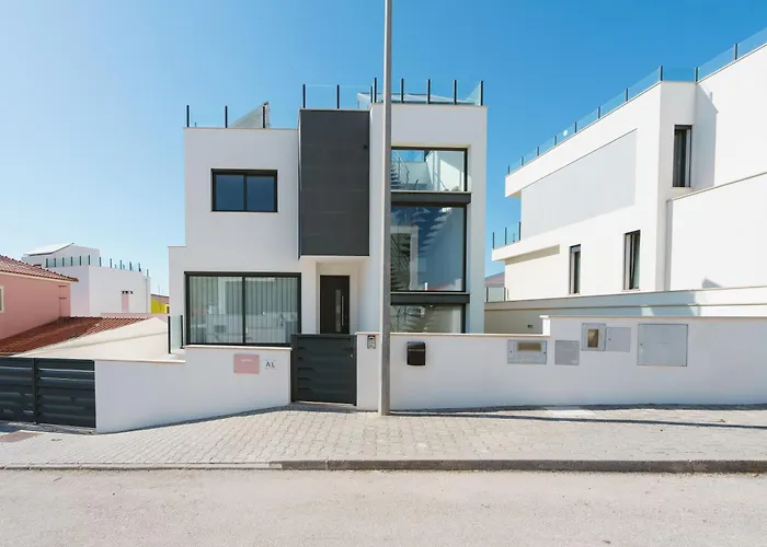 Areia Villa, With Ocean View * Ribamar (Lourinha)